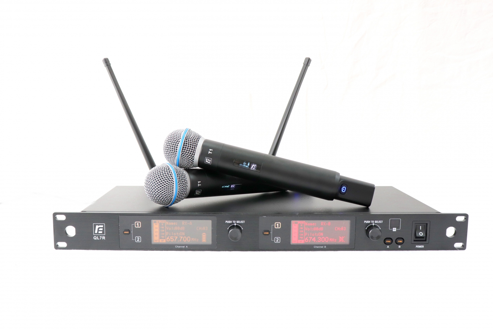 RFIntell QL7R/T1-B 720,500-754,000 МГц 2-канальная радиосистема с 2-мя ручными микрофонами в Таганроге